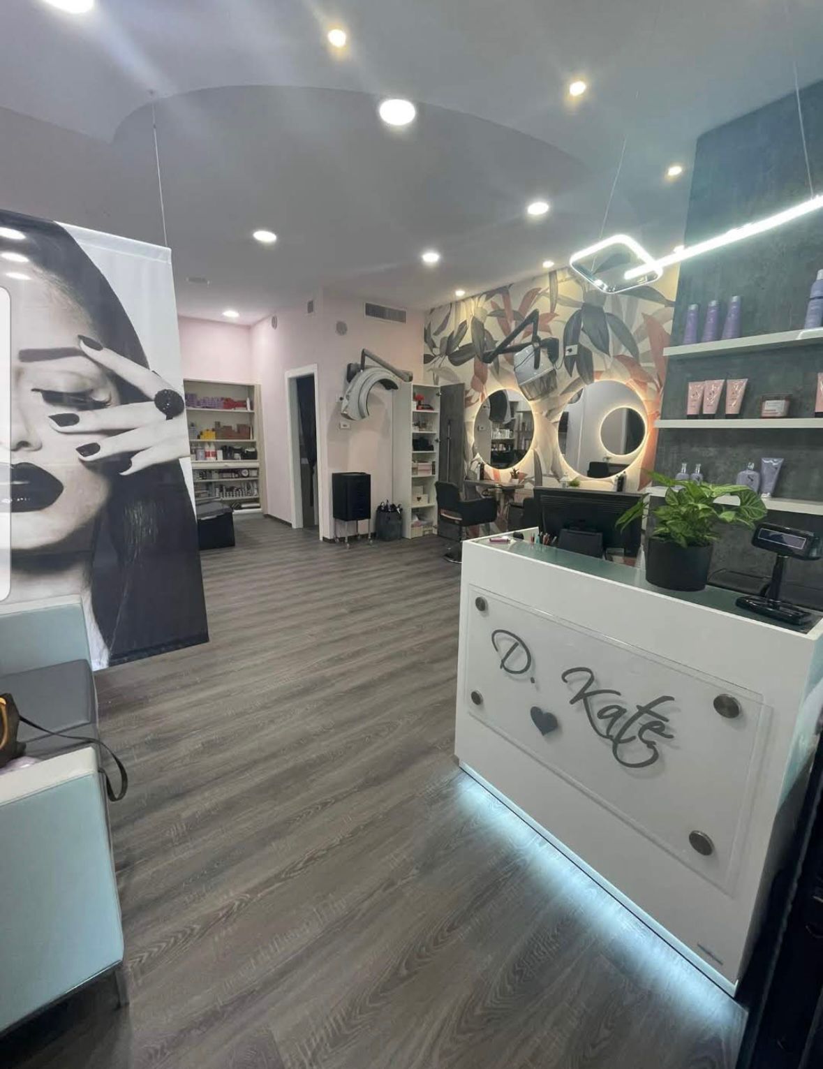 Interno salone D.Kate Acconciature a San Giovanni Lupatoto